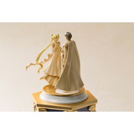 Figurine Sailor Moon - Tuxedo Mirage Memorial Ornament  Music Box