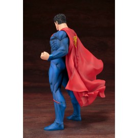 Figurine DC Universe - Superman Rebirth ARTFX+ 1/10ème