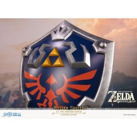 The Legend of Zelda Breath of the Wild - Statuette Hylian Shield Standard Edition 29cm