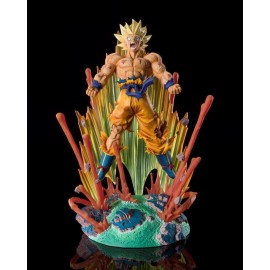 Figurine Dragon Ball Z - Super Saiyan Son Goku "Are you talking about Krilin !!"