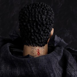Figurine Berserk  - Guts Berserker Armor S.H.Figuarts 16cm