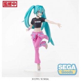 Figurine Hatsune Miku - Berry Costume Desktop x Decorate 17cm