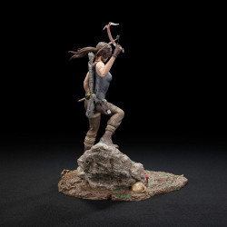 Figurine Tomb Raider - Lara Croft Survivor Era 33cm